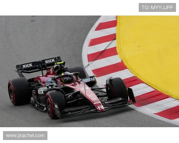 F1赛季焦点聚焦车队升级与新秀表现引发激烈争夺冠军形势生变